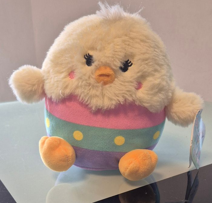 Peluche poussin de pâque
