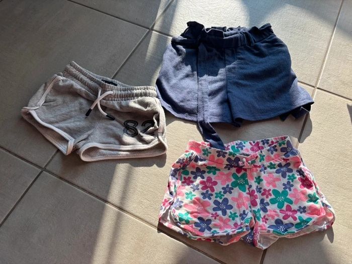 Lot 3 shorts fille 4-5 ans 🌸👧