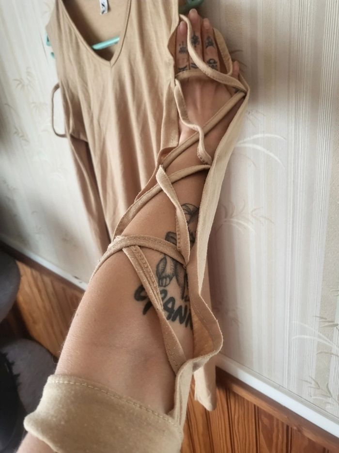 Manifique haut femme TU (34/36) - photo numéro 4