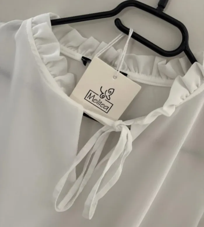 👚 magnifique haut femme - taille unique - neuf avec étiquette - blanc printemps été - photo numéro 6