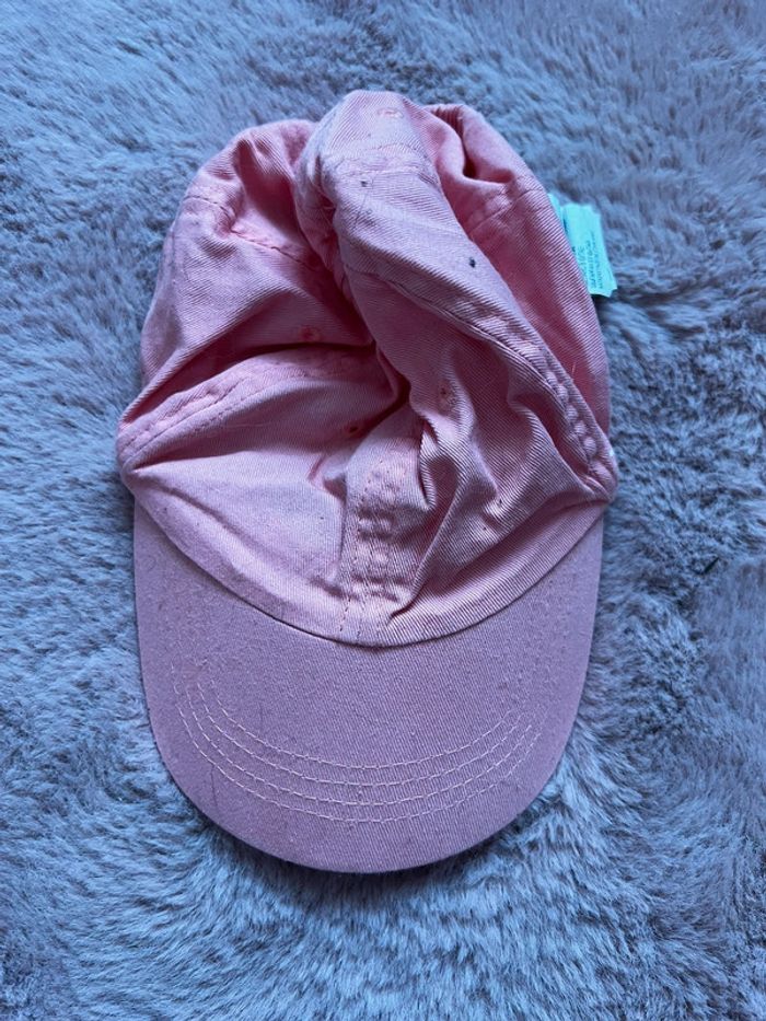 Casquette rose bébé. Kiabi taille 53/54