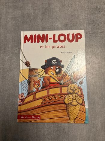 Livre Mini-Loup et les pirates