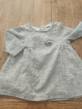 Robe légèrement épaisse 3 mois