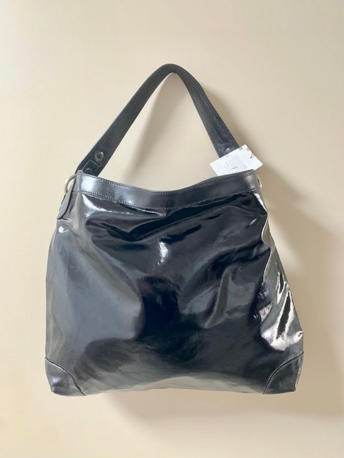 Sac noir vernis Texier neuf - photo numéro 2