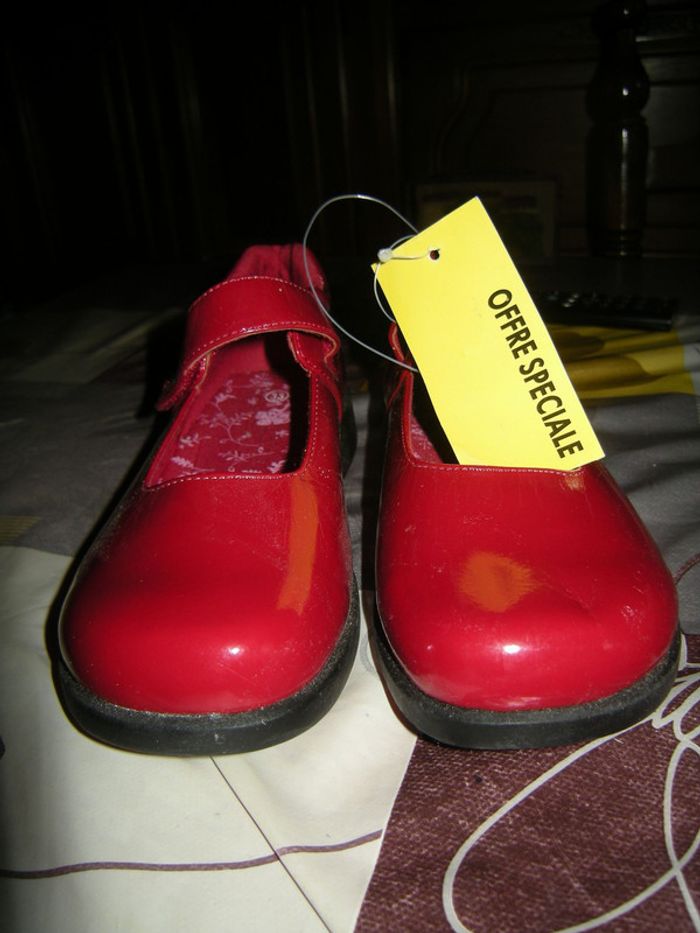 chaussures vernis
