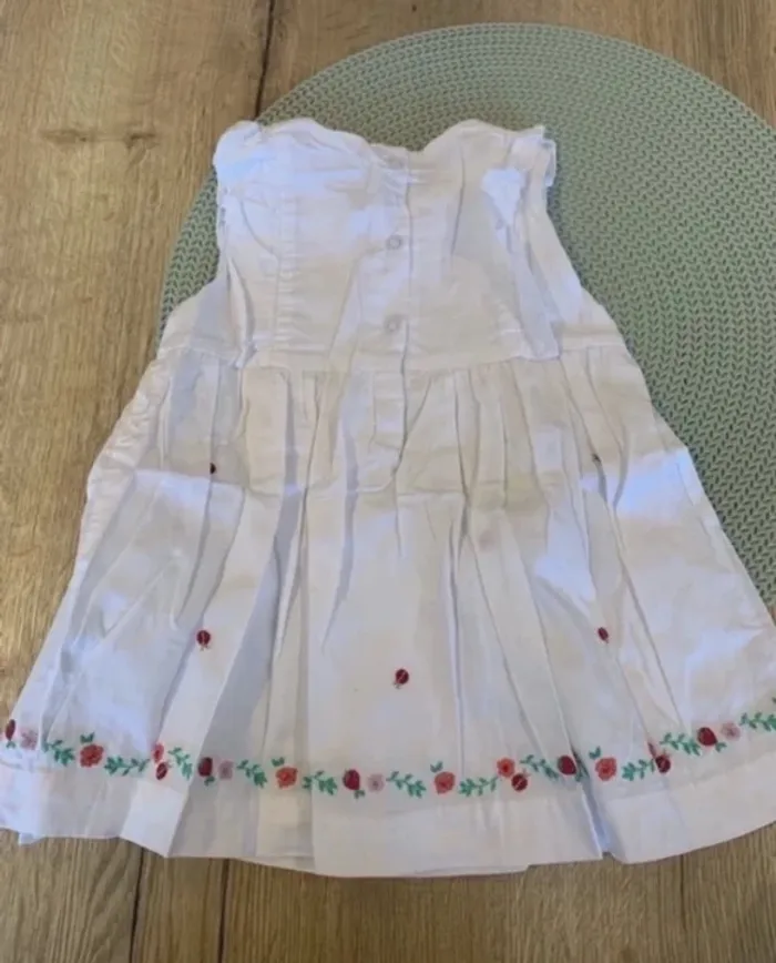 Magnifique Robe de cérémonie/baptême/mariage été blanche et coccinelle avec boomer - 12mois - photo numéro 2