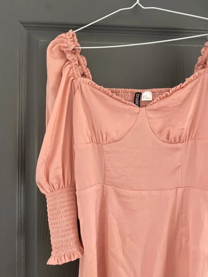 Robe courte - photo numéro 3