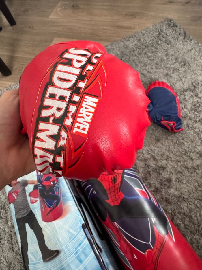 Set de boxe Spider-Man (sac + gants) - photo numéro 3
