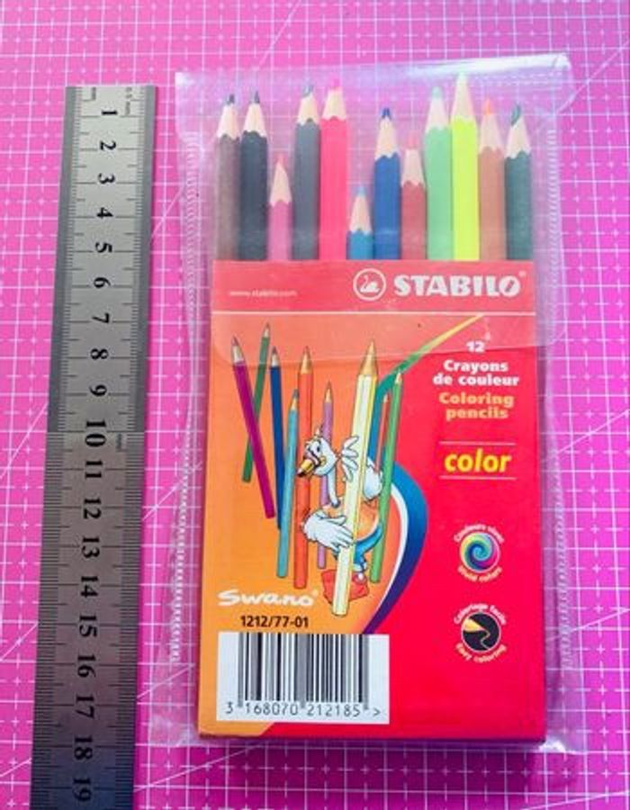 Lot 12 crayons de couleur Stabilo + 11 mini crayons ronds - photo numéro 3