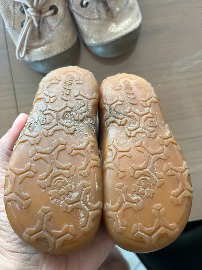 Lot chaussures souple 19 au 23 premier pas fille - photo numéro 7