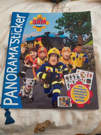 Livre Sam le Pompier stickers
