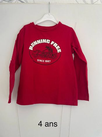Tee-shirts rouge 4 ans