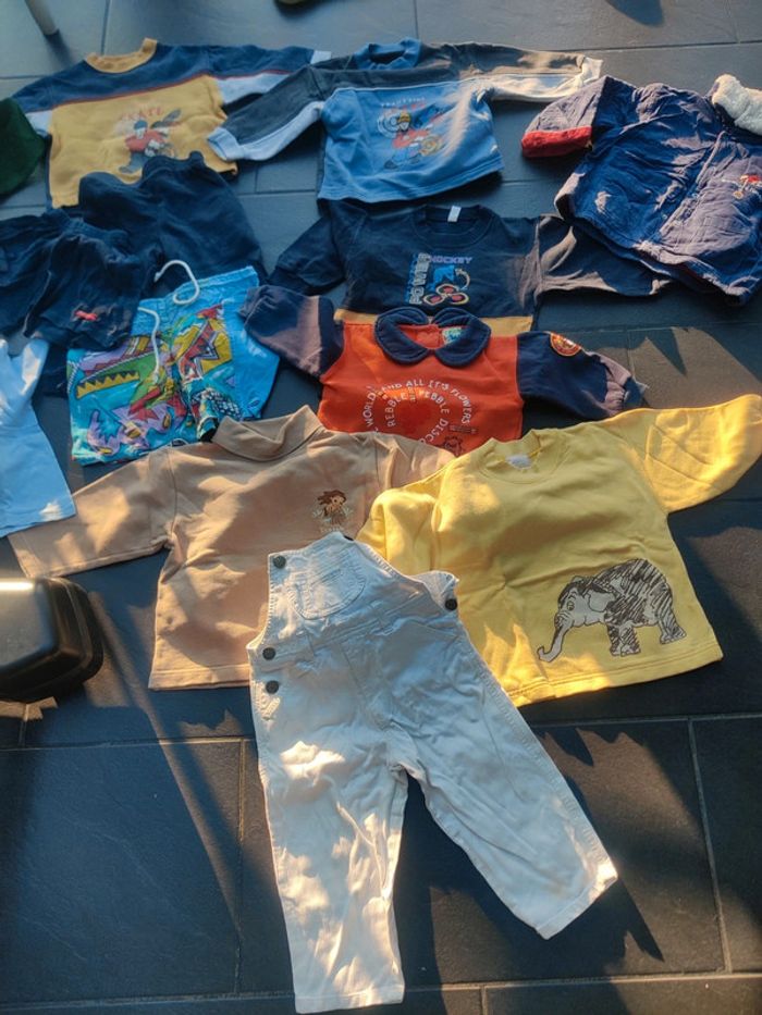 Lot de vêtements garçons taille 2 et 3 ans - photo numéro 7