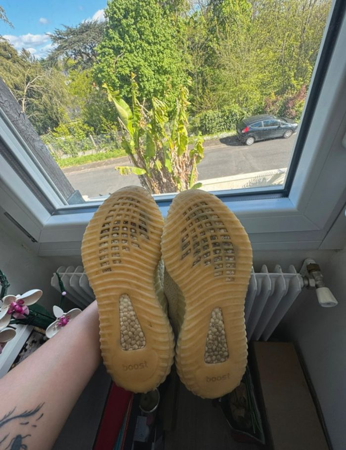 Yeezy Boost 350 v2 Butter - photo numéro 6