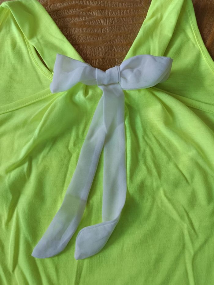 Débardeur fluo - photo numéro 3