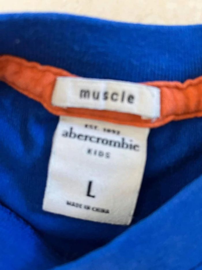 T shirt Abercrombie - photo numéro 2