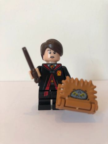 Figurine type lego Neuville Londuba. Harry Potter