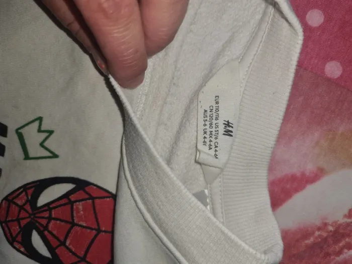 Pull marvel spiderman 6 ans h&M - photo numéro 2