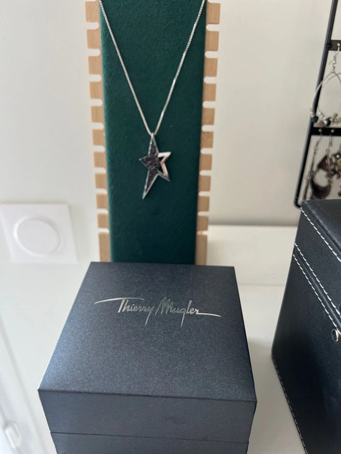 Véritable collier Thierry Mugler - photo numéro 6
