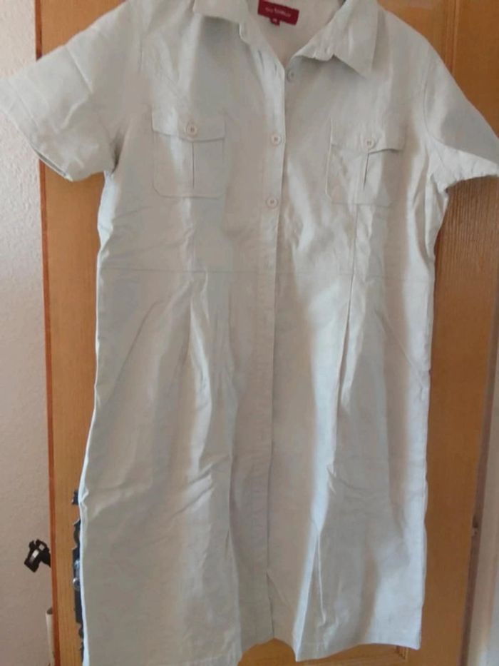 Robe style saharienne cintrée Mary Kimberley taille 48