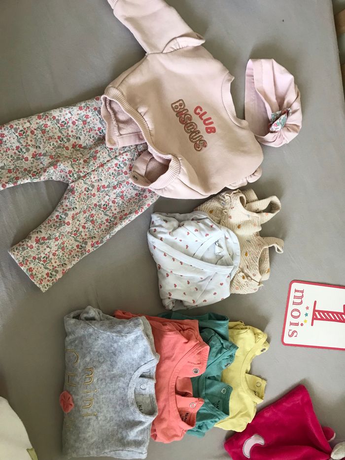 Lors vêtements bébé 1 mois
