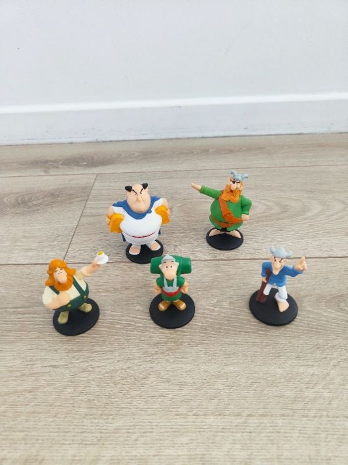 Figurines Astérix et Obélix