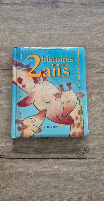 Livre 2 histoires pour mes 2 ans