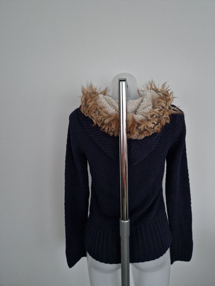 Sweat torsadé bleu marine à capuche fourrée et moumoute, Jennyfer - photo numéro 6