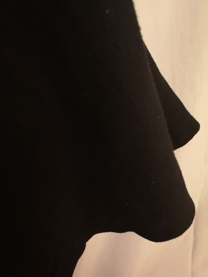 Jupe sous le genou - photo numéro 2