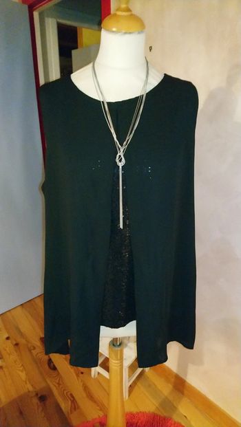 Sublime tunique noire 2 en 1 avec sequins taille 46