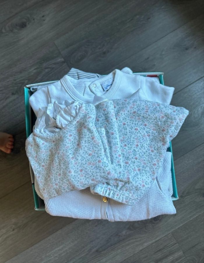 Lot fille 6 mois mi-saison / hiver (31 pièces)