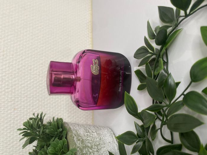 parfum lacoste magnetic L12.12 pour elle  femme