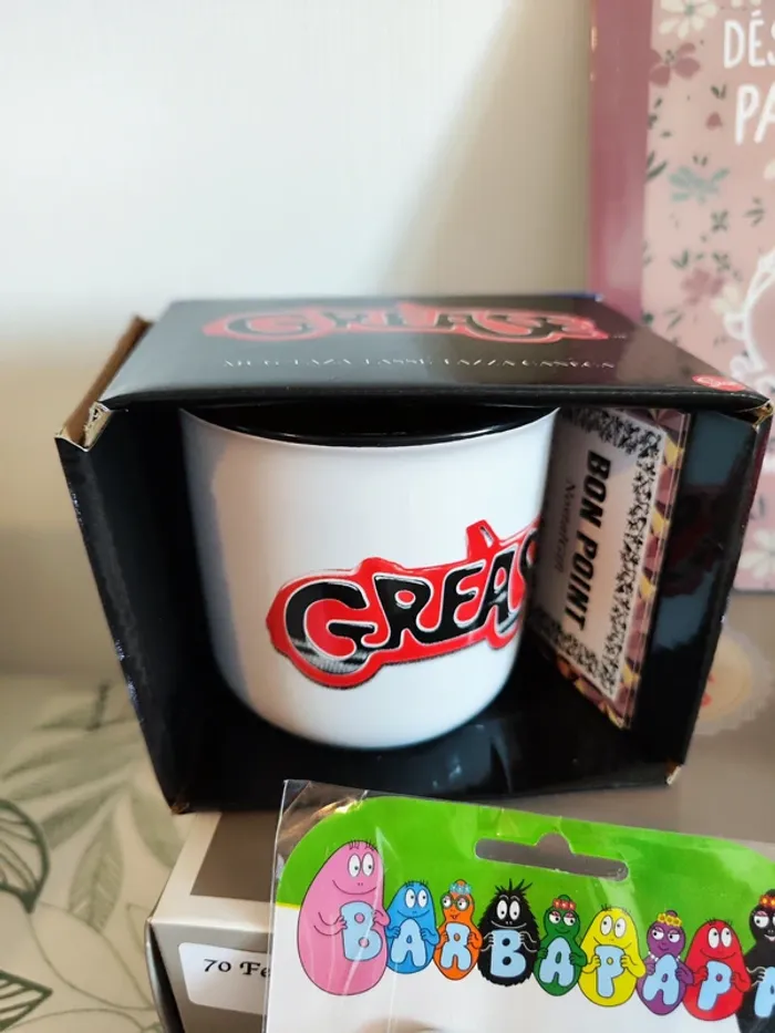 Coffret cadeau Génération 70 femme contenant 8 cadeaux - photo numéro 2