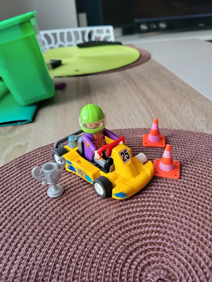 Playmobil 3013 - pilote et kart - 1998 - photo numéro 2