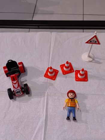Enfant avec kart. Playmobil n°4759
