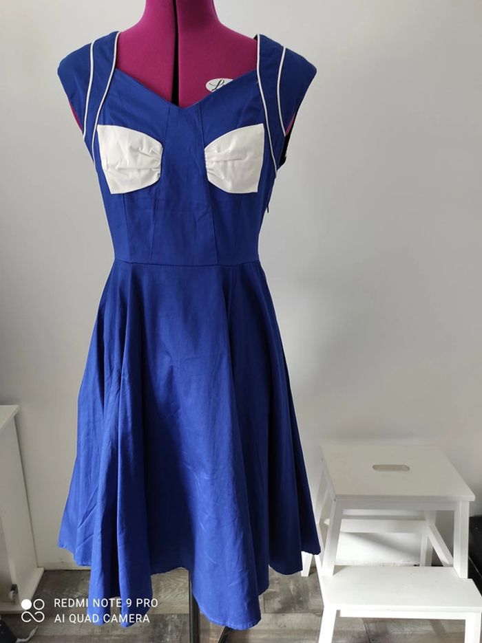 robe rockabilly t42 neuve