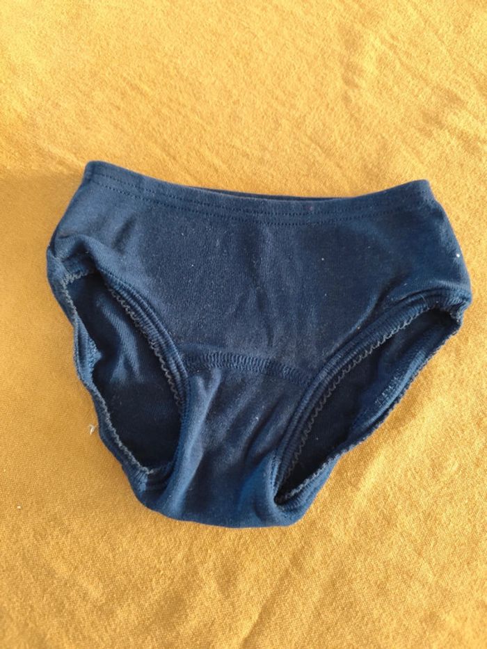Lot de 3 culottes neuves 2ans - photo numéro 6