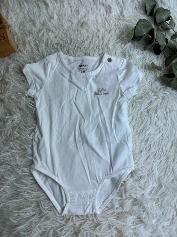 Ensemble salopette et body Kiabi taille 3 mois - photo numéro 5