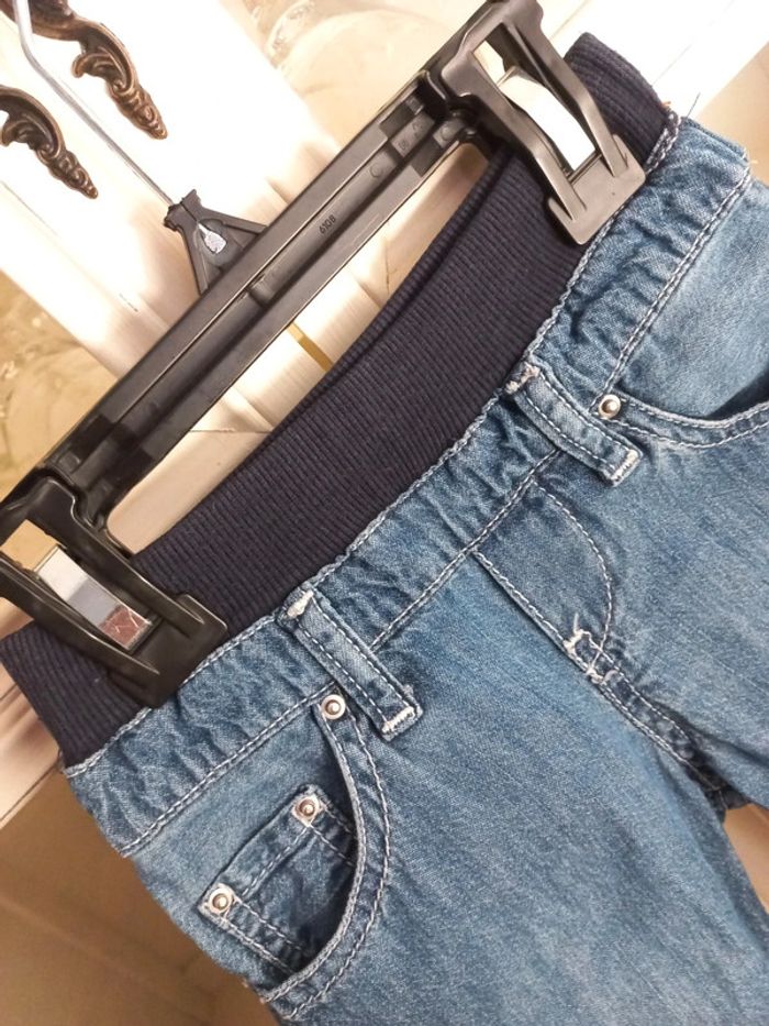 Jean Levis bleu excellent état taille 6 mois - photo numéro 4
