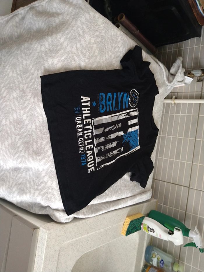 Lot 4 tee shirts 10 ans - photo numéro 2