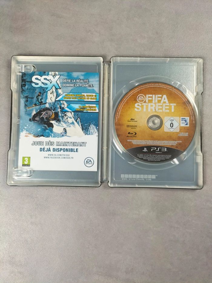 Jeu PS3 – FIFA Street (Steelbook Édition Messi) - photo numéro 4