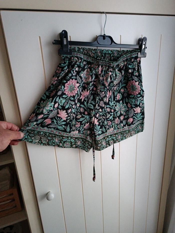 Short - photo numéro 2
