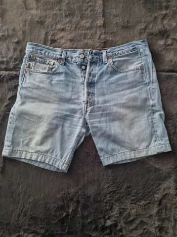 Short jeans levis 501 bleu clair