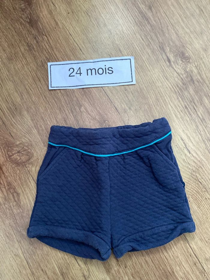 Short molletonné