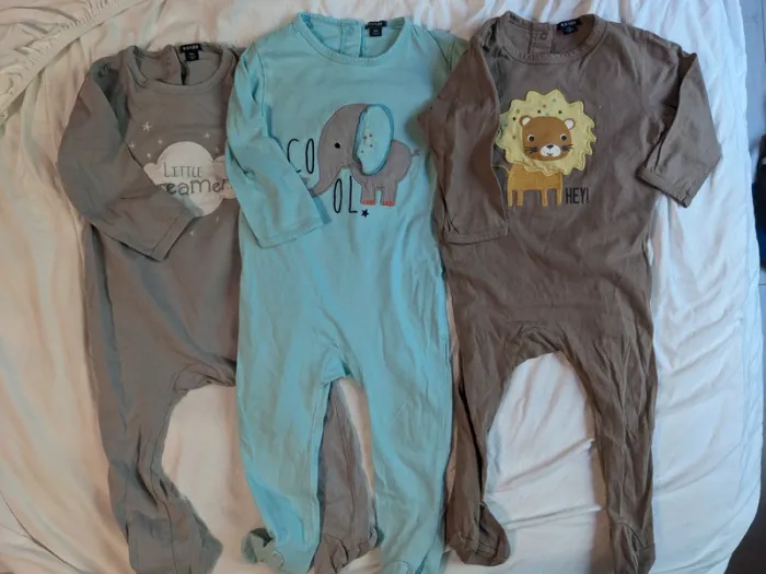 Pyjamas 18 mois