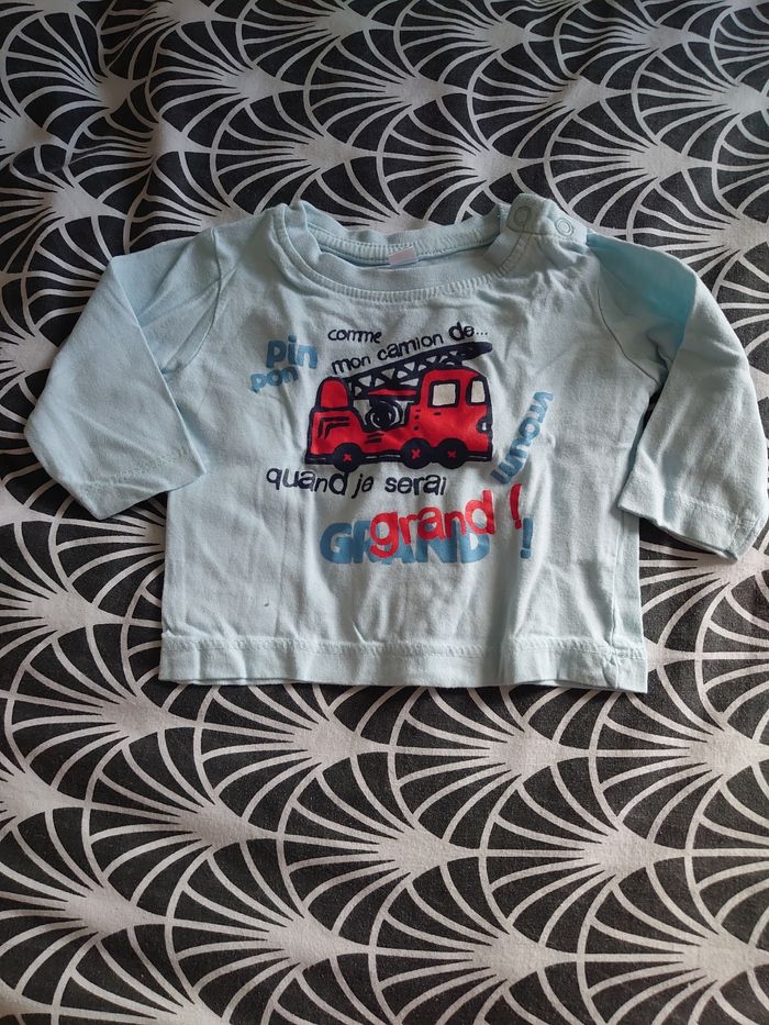 Haut bébé taille 3 mois