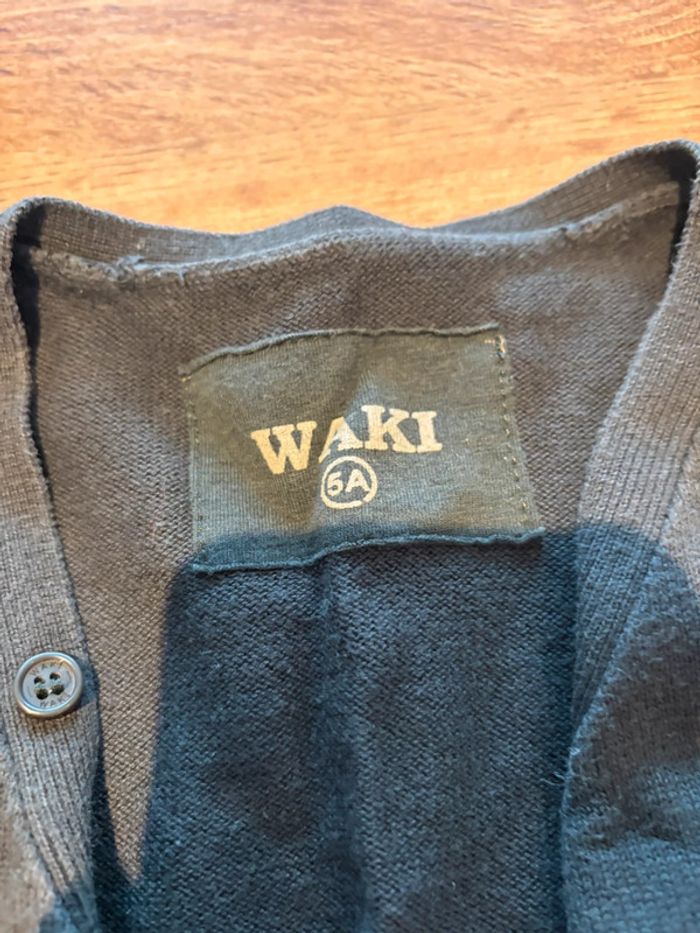 Gilet gris, garçon, taille 5 ans, Waki - photo numéro 2