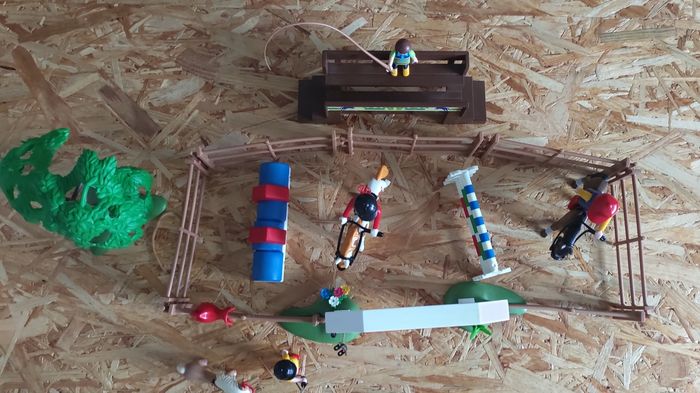 Playmobil  cavaliers et  carrière boîte 4185 - photo numéro 3