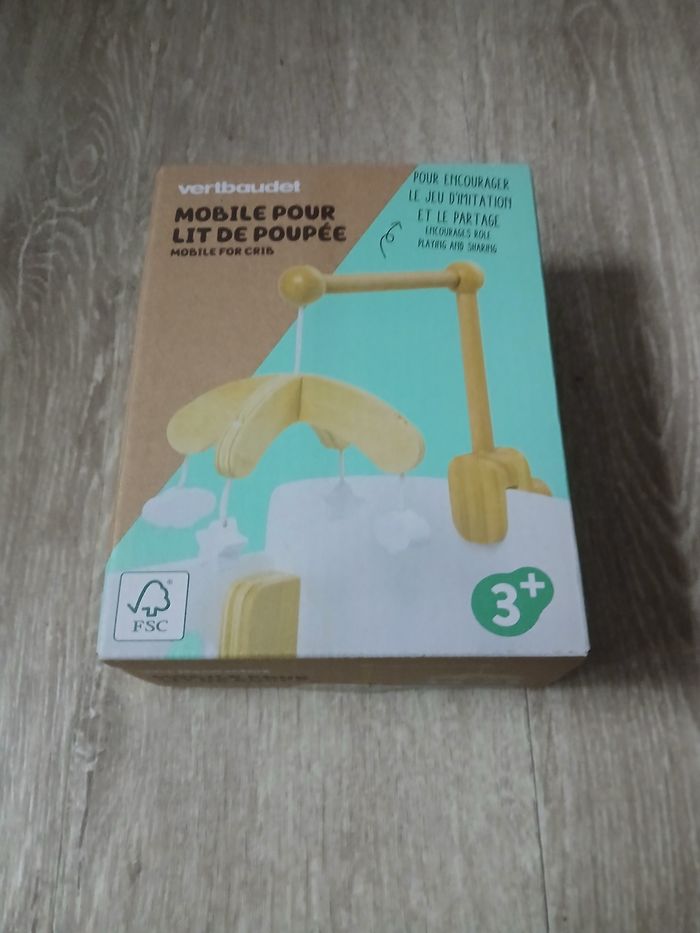 Jouet mobile en bois poupon vertbaudet - photo numéro 3