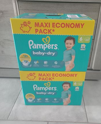 Couches pampers taille 6